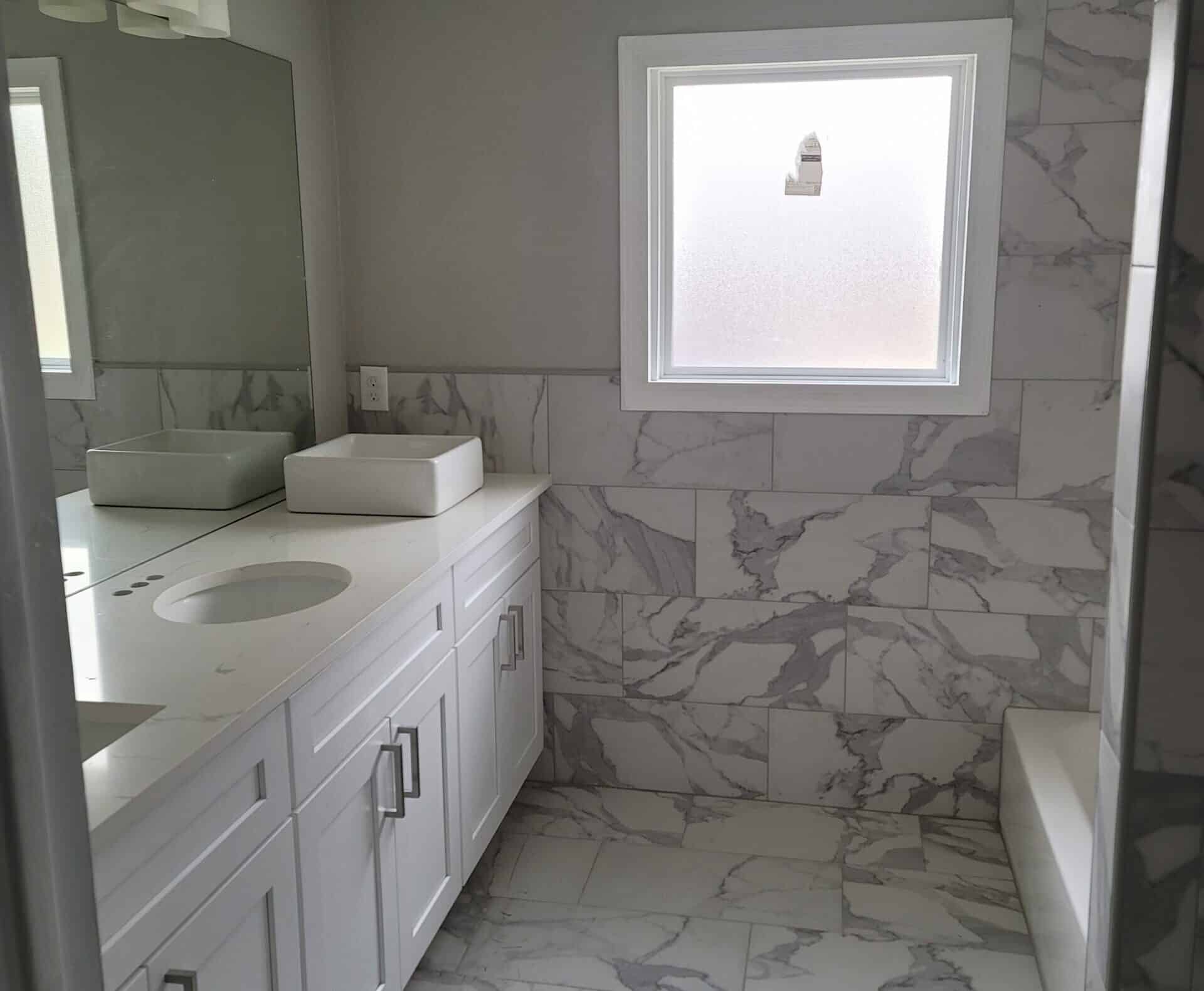 20220404_105320 bathroom remodeling service with new sinks and squared window