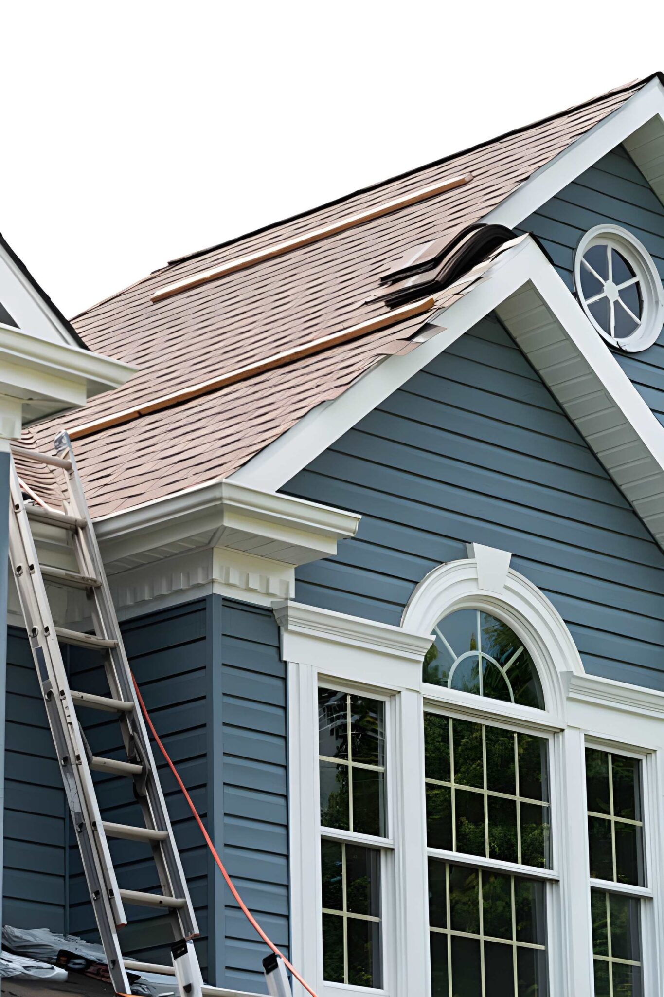 emergency roof repair service sealing roof leak