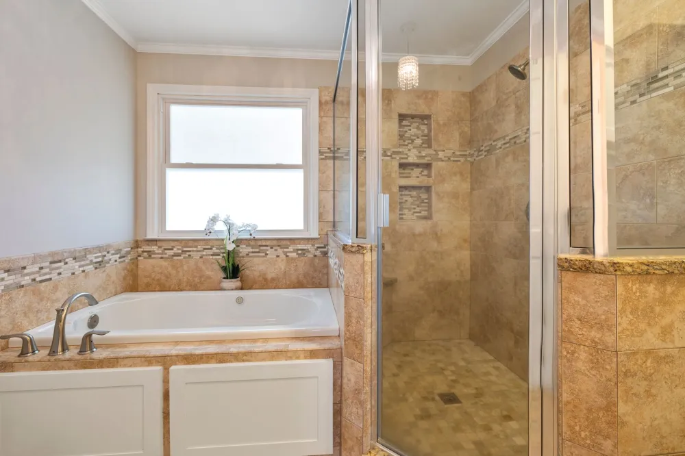 Freshly remodeled bathroom in a Bedford TX investment property with new tile and vanity