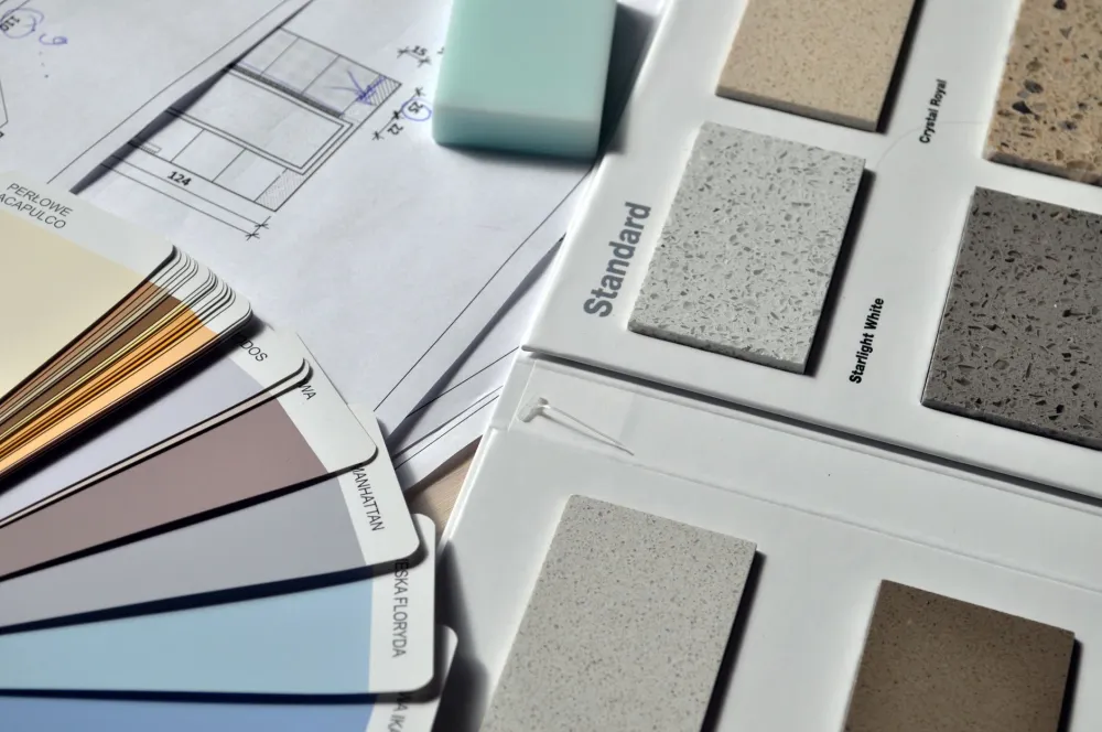 Remodeling contractor discussing kitchen renovation budget with Arlington TX homeowner